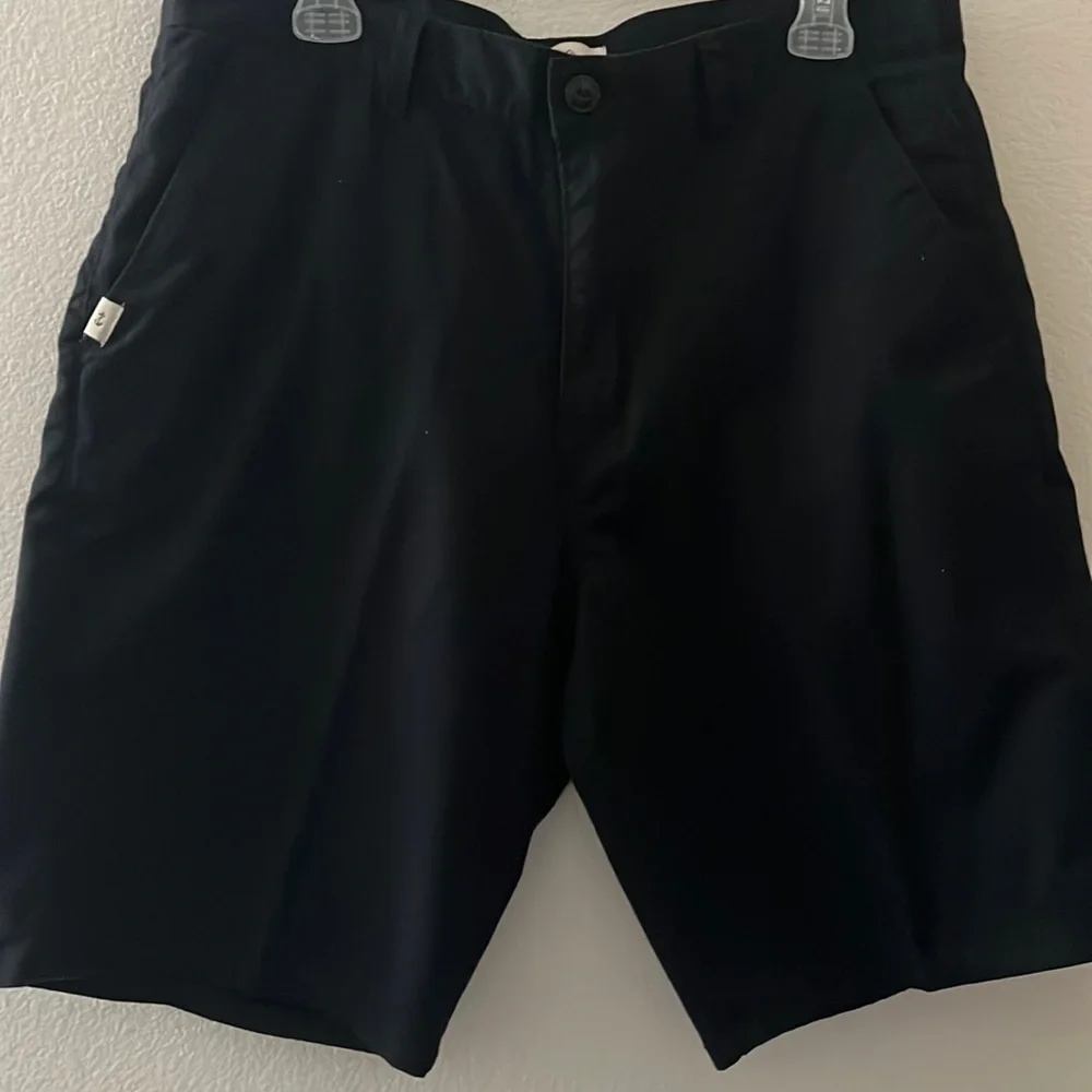 Quicksilver Solid Black Flat Front Shorts 34 Front and Back Pockets